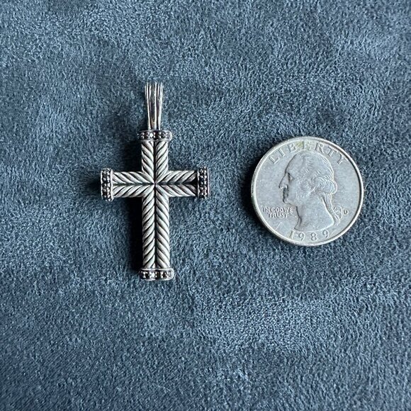 David Yurman Chevron Cross Pendant in Sterling Silver & Black Diamonds - Picture 10 of 12